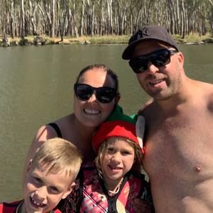 Meet your Posher, Emma